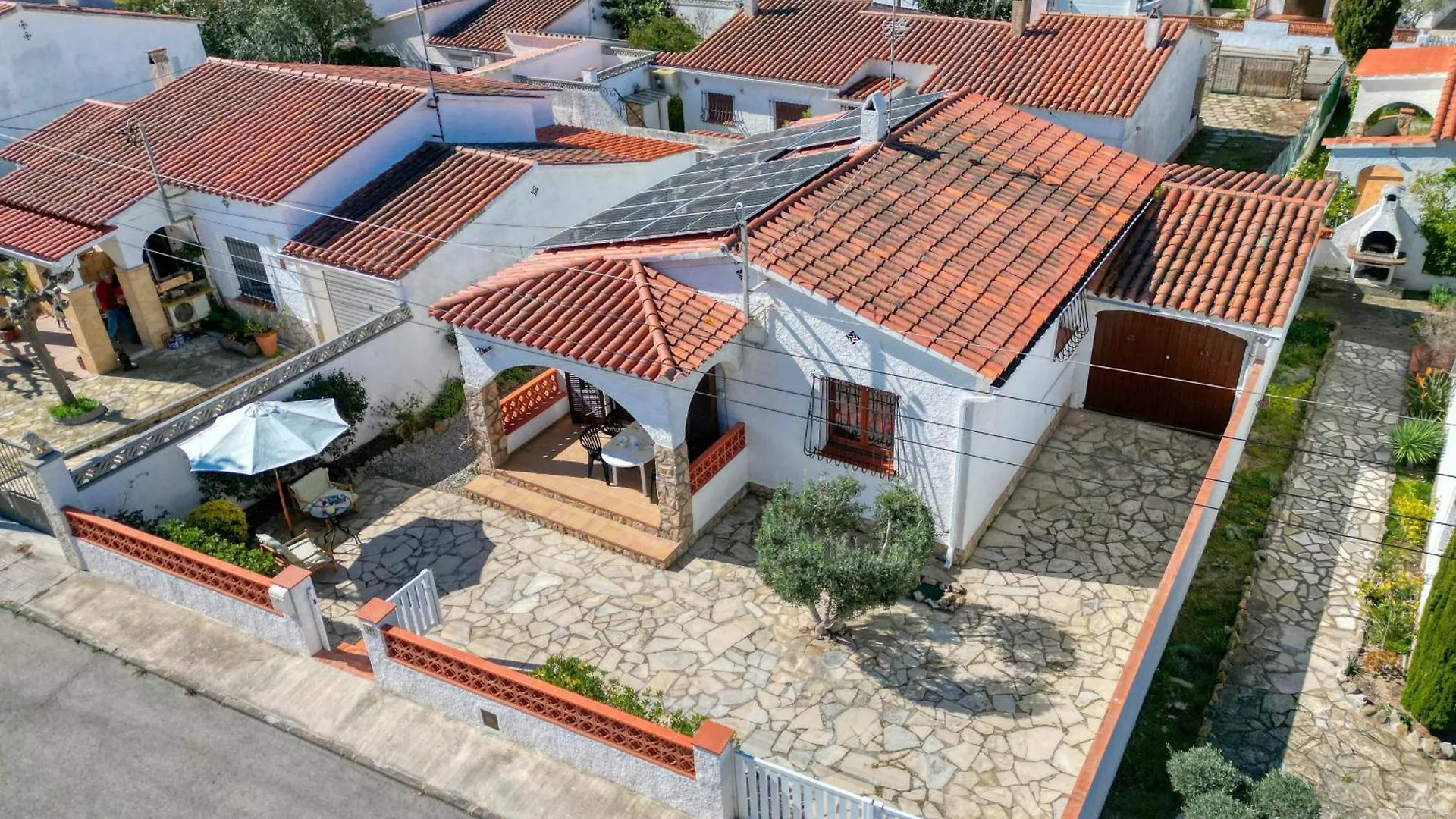 Max Villa L'Escala 0*,  Spain